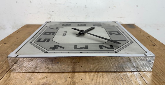 Image 1 of Vintage Swiss Square Wall Clock from Reform, 1950s