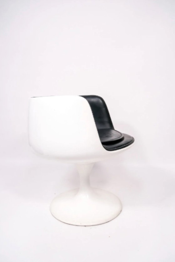 Image 1 of Eero AARNIO  Fauteuil modèle "Cognac" 