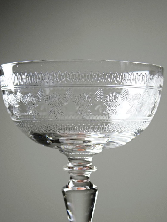 Image 1 of Set of 6 Antique Fine Crystal Champagne Glasses with Engraved Star Design, 19th-20th Century