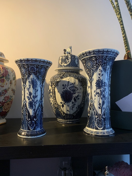 2x Vases Delftware