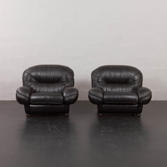 Image 1 of Pair of black leatherette armchairs by Linea Valentini, 1970s