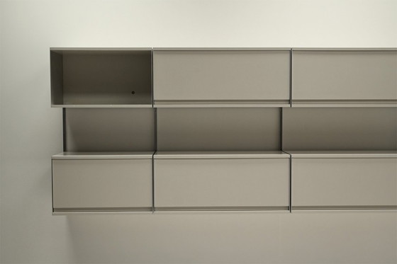 Image 1 of Grote 606 wandkast van Dieter Rams voor Vitsoe, jaren 60, Duitsland.