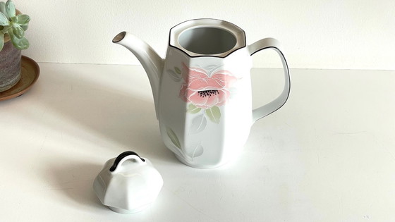 Image 1 of BAVARIA Wunsiedel Porcelain Teapot