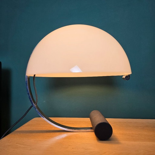 Vintage Stilnovo / Artimeta Meta tafellamp – jaren 70 Italiaans design – kunststof kap, metalen frame – 40 cm – E27 – zwart/chro