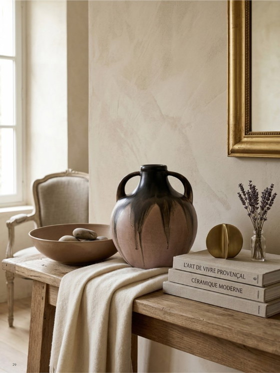 Image 1 of Stoneware vase signed Méténier, double handle, pink and black flamed glaze – 22 cm