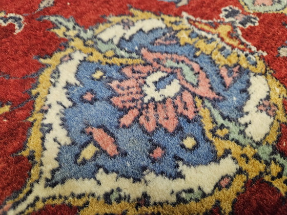 Image 1 of Medallón de alfombra Saruk de lana oriental anudado a mano 247x344cm