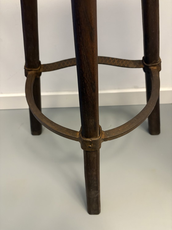 Image 1 of Vintage Spaanse Brutalist ‘Marbella’ kruk