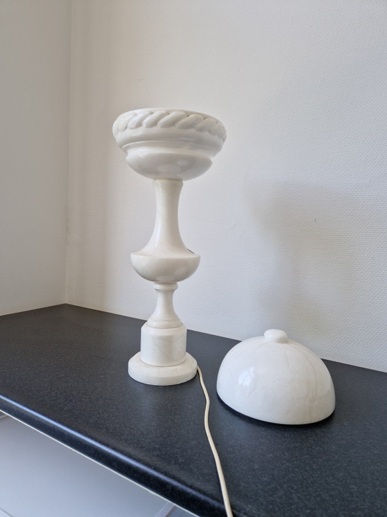 Image 1 of Große Marmor-Tischlampe, Stehlampe, Kugelform, Pilzform