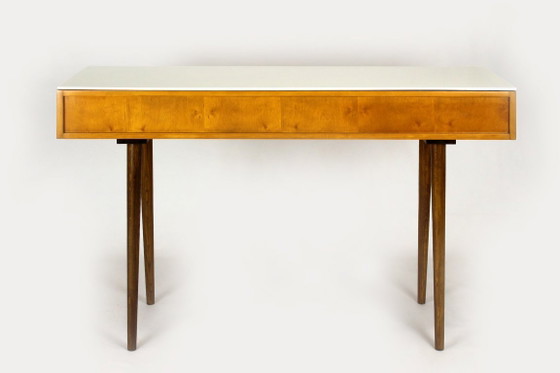 Gerestaureerd schrijfbureau in mid-century modern stijl van Up Zavody, jaren 60. – Glass (photo 17 of 20)