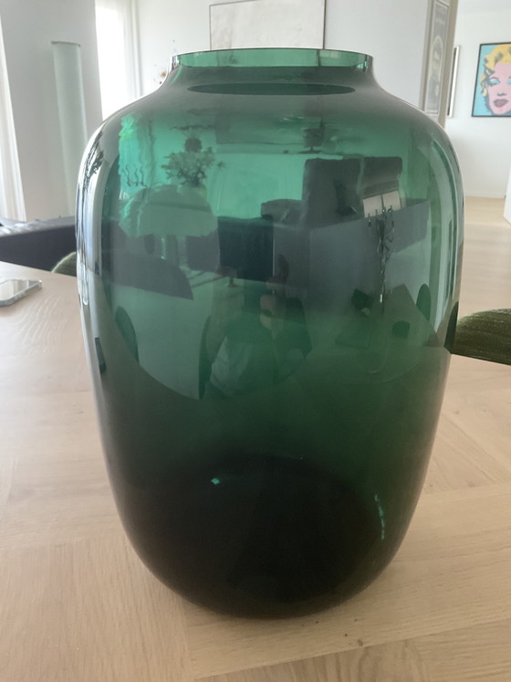 Dark Green Vase – Glass (photo 4 of 5)