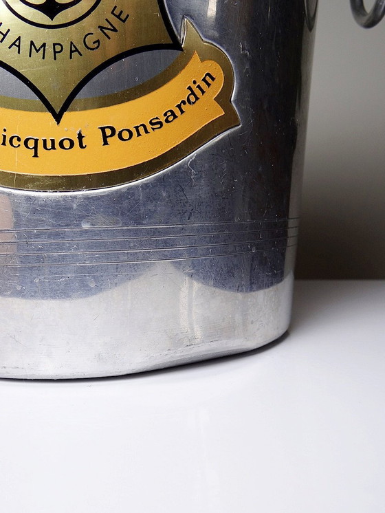 Image 1 of Champagne bucket Veuve Clicquot Ponsardin Vintage Métal Argenté/Aluminum