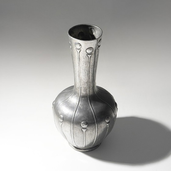 Art Decò Tinnen vaas van Bellotti, jaren 20 – Vazen, Metal (photo 2 of 12)