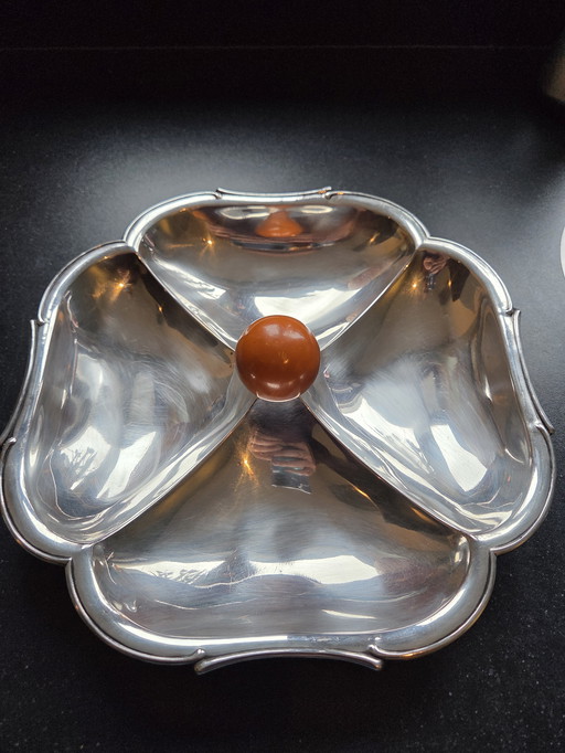 Piatto a forma di conchiglia Art Déco