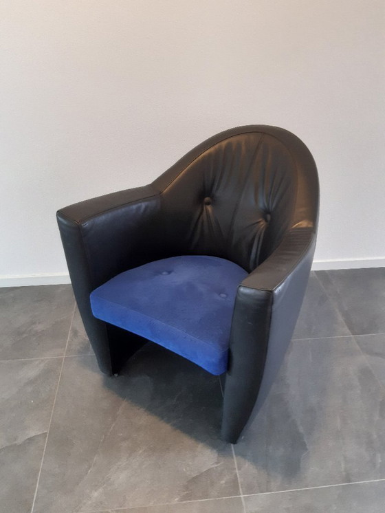 Image 1 of Leolux Carabita black leather with blue Cantara seat