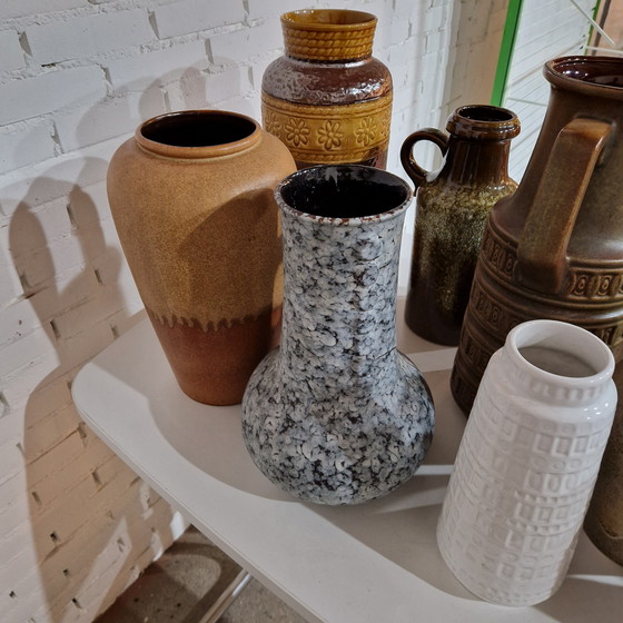 Image 1 of Collezione di 18 vasi d'epoca della Germania occidentale