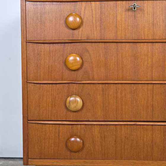 Scandinavian vintage teak Chest of drawers, 4 drawers, Wood, Brown (photo 7 of 20)