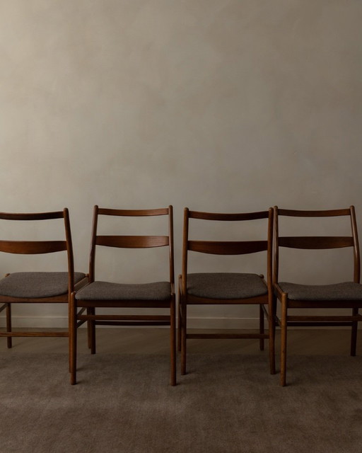 Set mit 4 Vintage-Minett-Esszimmerstühlen, Yngve Ekström, Troeds, Schweden – skandinavische Stühle