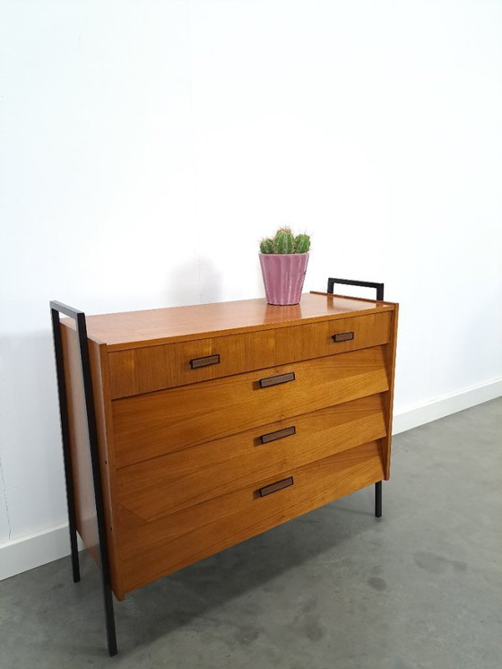 Image 1 of Zapatero de teca con patas de metal negro, nº 2