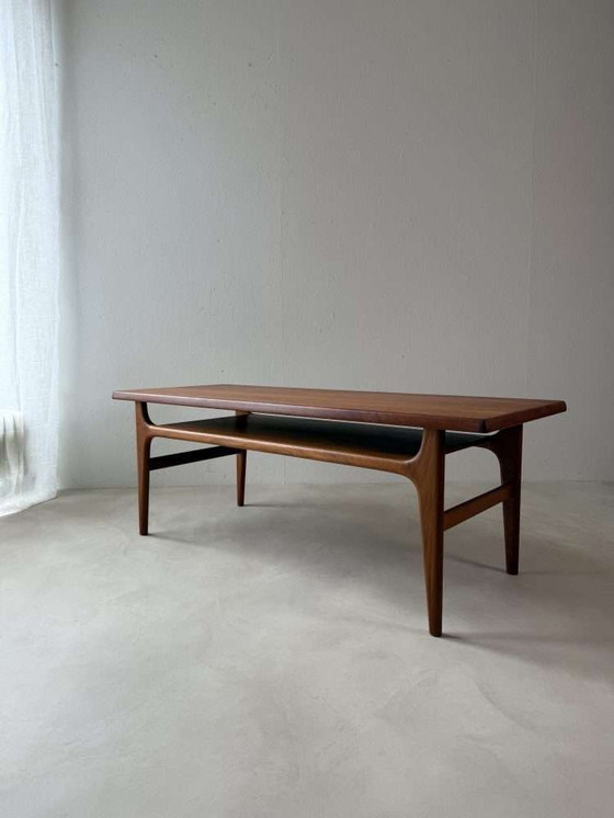 Image 1 of Dänischer Design Couchtisch aufgearbeitet 60er Design Couchtisch Teak