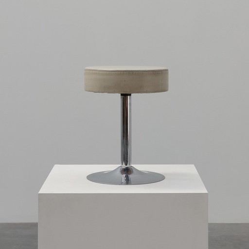 Vintage Mid-Century Design Stool in Chrome with White Leather Seat, 1970s