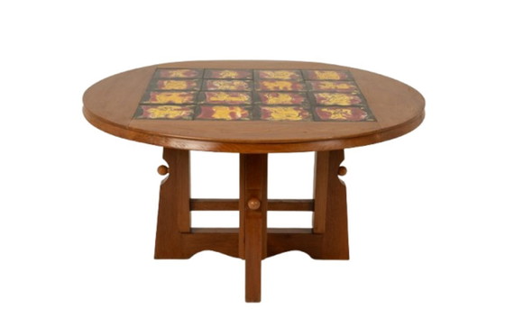 Image 1 of Guillerme et Chambron. Guéridon en chêne et céramique. Années 1970-80