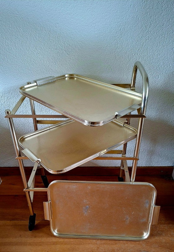 Servierwagen im Hollywood-Regency-Stil. – Aluminium – Englisch – Stijl  Kaymet en Woodmet. (photo 9 of 13)