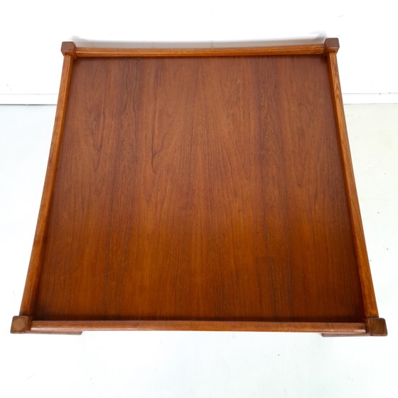Tavolino da caffè quadrato vintage, design danese, in teak, anni '60/'70, stile Mid-Century Modern. (photo 6 of 9)