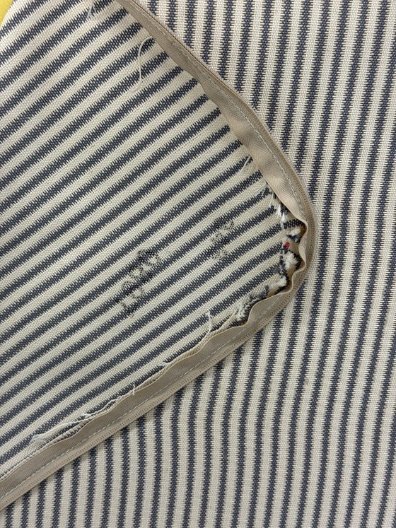 Image 1 of Línea Roseta de Togo | Bucle