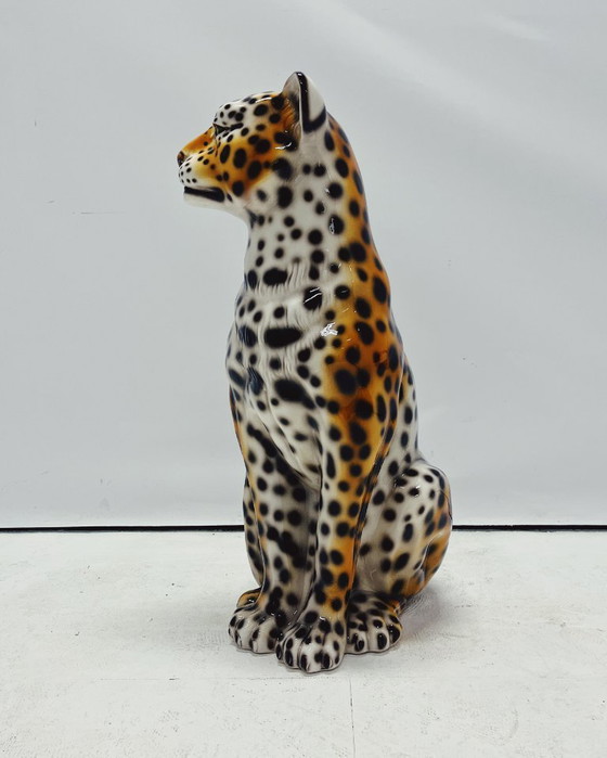 Image 1 of Leopardenskulptur aus Keramik