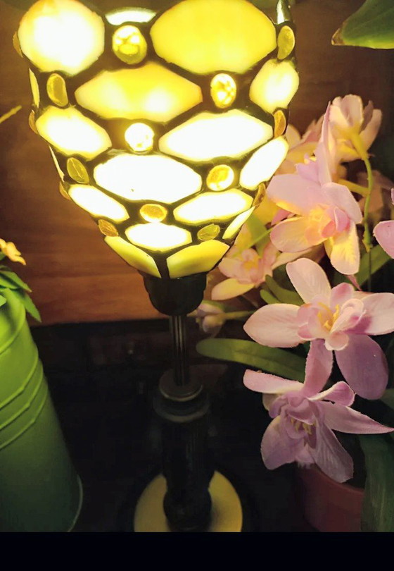 Image 1 of Lampe de table de style Tiffany