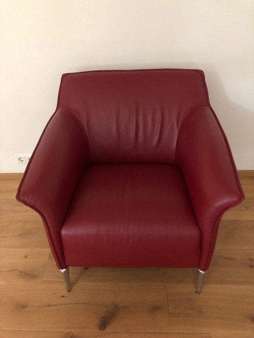 2X Leolux Mayon Armchairs In Burgundy Leather