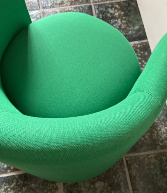 Image 1 of Fauteuil design Broste Copenhagen, chaise Pond vert émeraude