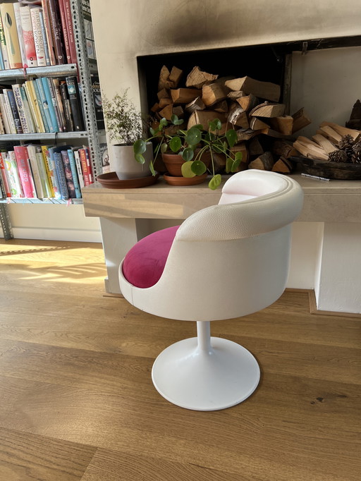 Designerstuhl mit Vintage-Flair