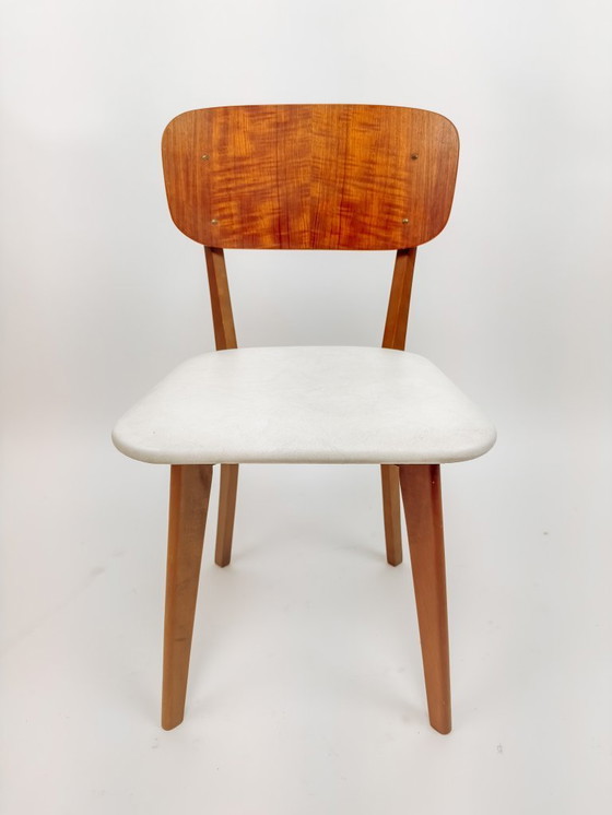 Image 1 of Chaise de salle à manger vintage avec assise en similicuir blanc