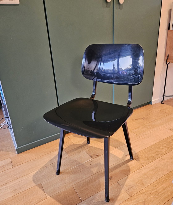 Image 1 of Revolt Friso Kramer chair, Vintage design