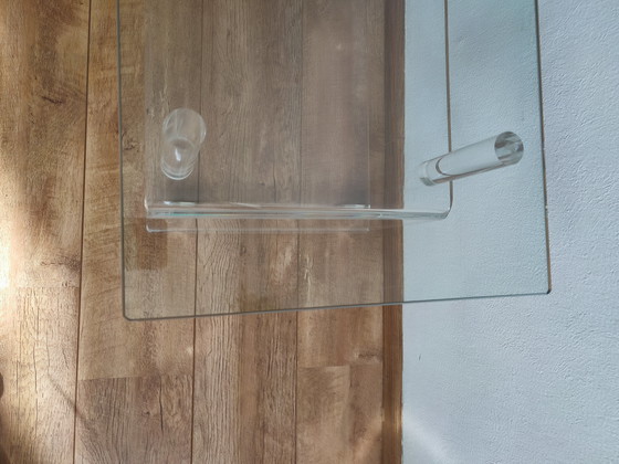 Image 1 of Carrello del tavolo dei mobili TV in plexiglass acrilico con piano in vetro su ruote