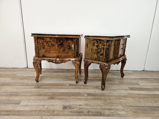 Nachtkastjes Chippendale uit 1950 met zwart glas