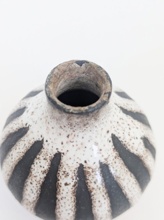 Image 1 of Monika Maetzel Studio Ceramic Duo Hambourg années 1960 Bougeoir Vase bourgeon Noir Blanc