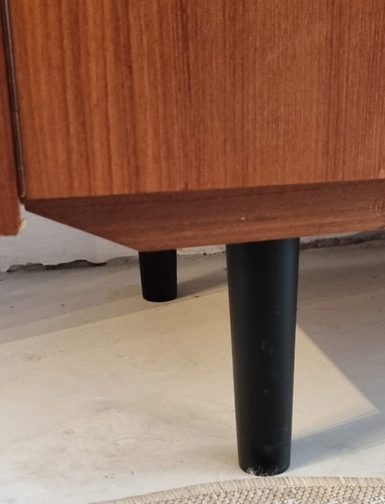 Armoire Mid Century – Wood (photo 18 of 23)