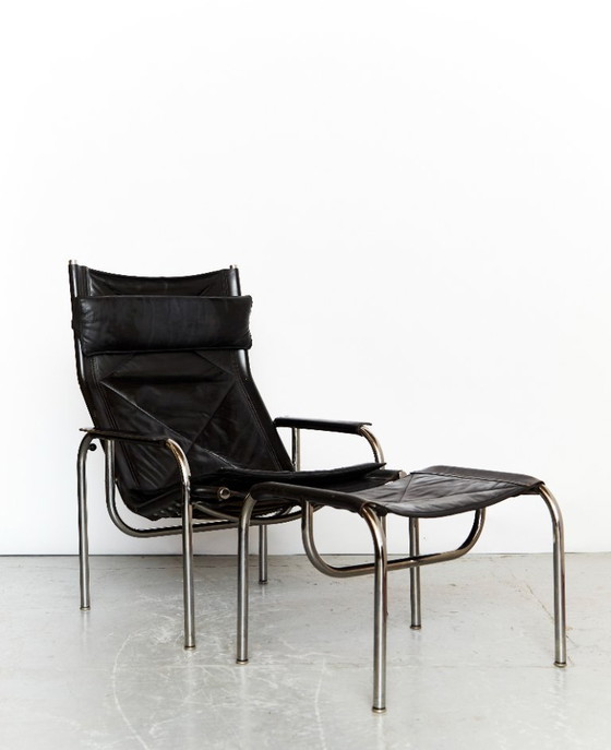 Image 1 of Set vintage di HE1106 Lounge Chair e HE1104 Ottoman di Hans Eichenberger per Strässle, anni '70