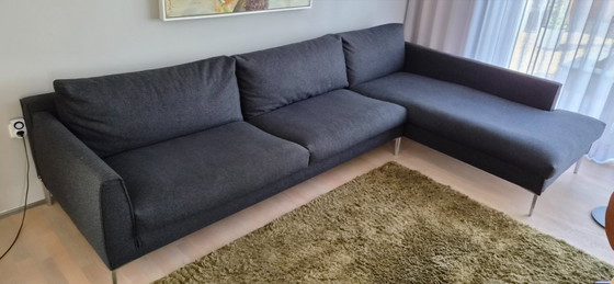Image 1 of Design on Stock Heelz corner sofa with Chaise Longue