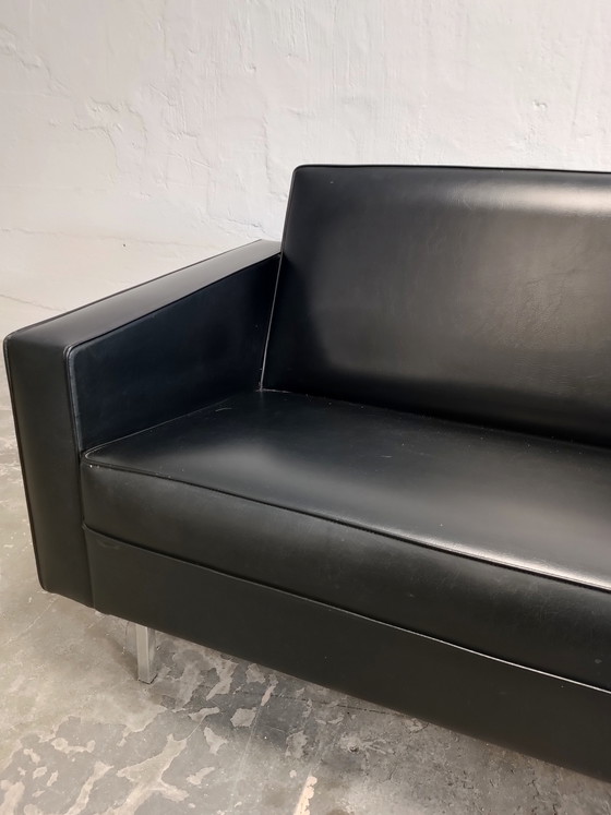 Image 1 of Divano vintage in vinile di metà secolo