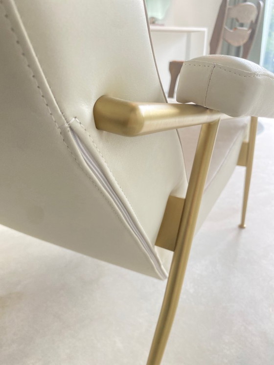 Image 1 of Molteni&C D.153.1 Leather Armchair by Gio Ponti