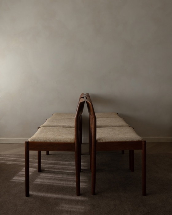 Image 1 of Vintage eetkamerstoelen van Johannes Nørgaard voor Nørgaard Møbelfabrik (set van 6) | Originele wollen bekleding | Jaren 60