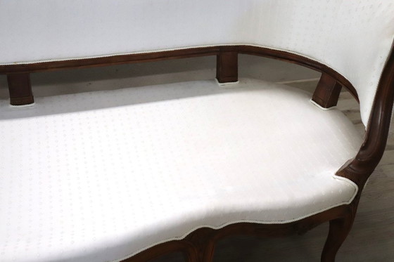 Image 1 of Canapé ancien en noyer, Italie, fin du XIXe siècle