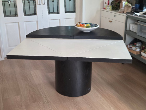 Uitschuifbare Eettafel, Zwart en Wit Hout, Rosenthal, Modern (foto 5 van 9)