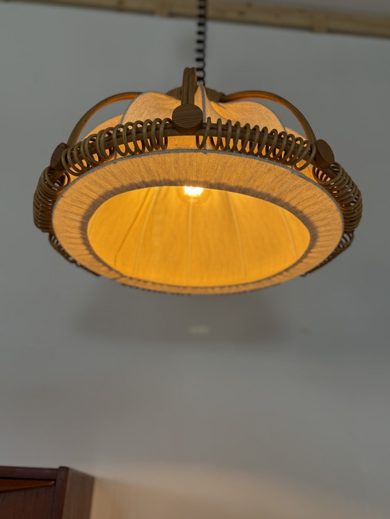 Image 1 of Suspension vintage en rotin des années 60