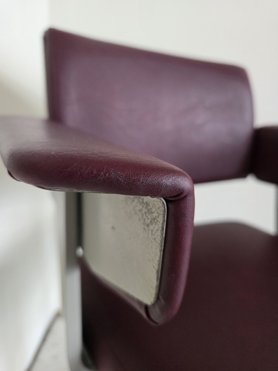 Image 1 of Nederlandse industriele (draai) bureaustoel door Friso Kramer, 1973