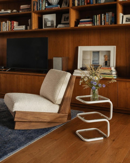 Vintage-Beistelltisch aus weißem Metallrohr und Glas, modernistisches Design aus den 1980er Jahren