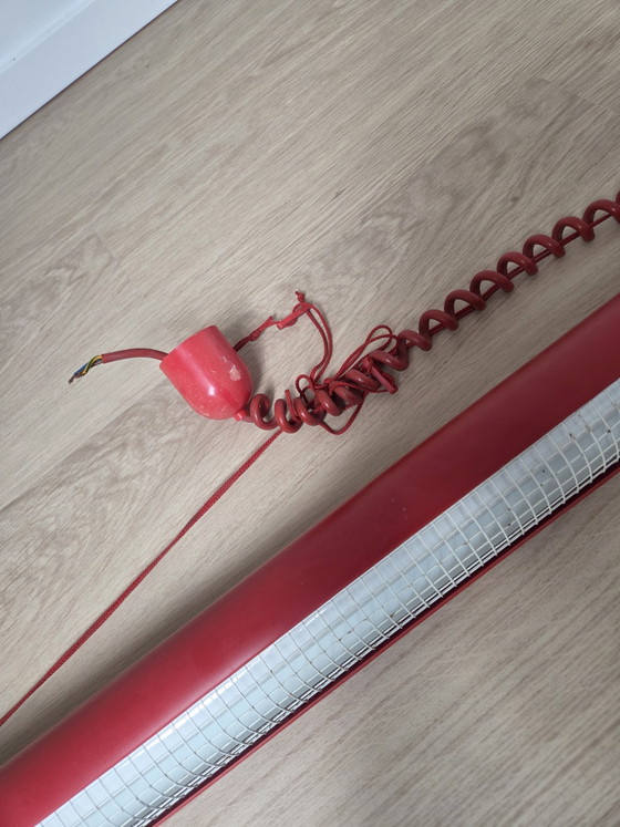 Hermosa lámpara de techo roja – Lámparas colgantes, Metal, Plastic (photo 4 of 7)